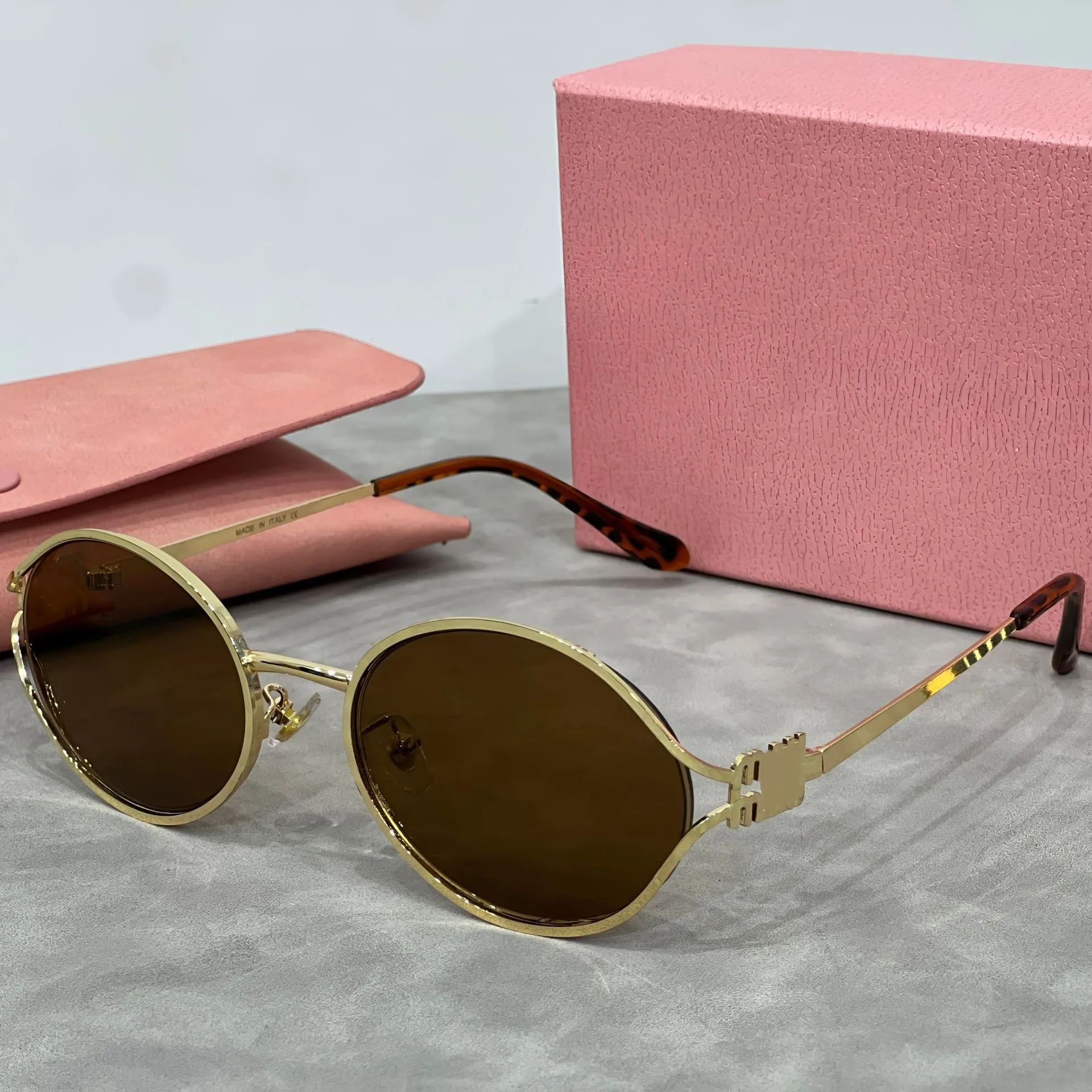 MU Classic Sunglasses Women HOT Designer Fashion Retro Eyewear Outdoor Beach Leisure Style Goggles UV400 Anti-Ultraviolet Metal Oval Full Frame Random Box High - 1 of 5