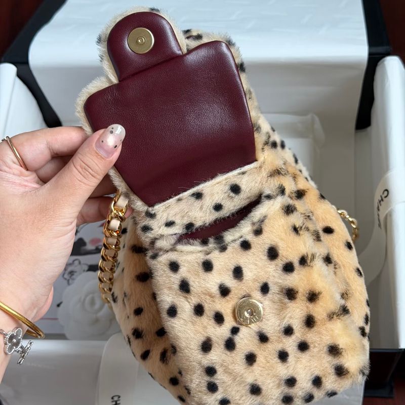 12A with box 26A 25bag designer bag Correct version tote bag leather Luxury shoulder bag Handbag crossbody bag fashion bag luxury bag wallet Designer Bags 2026 Trends - 5 of 6