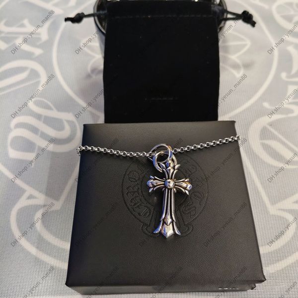 chrome Necklace Bold Letter Cross Women chromes Necklaces Designer Brand Flower Pendant Chain Men chromed Jewelry Necklace A2Fr - Jewelry - orologiod